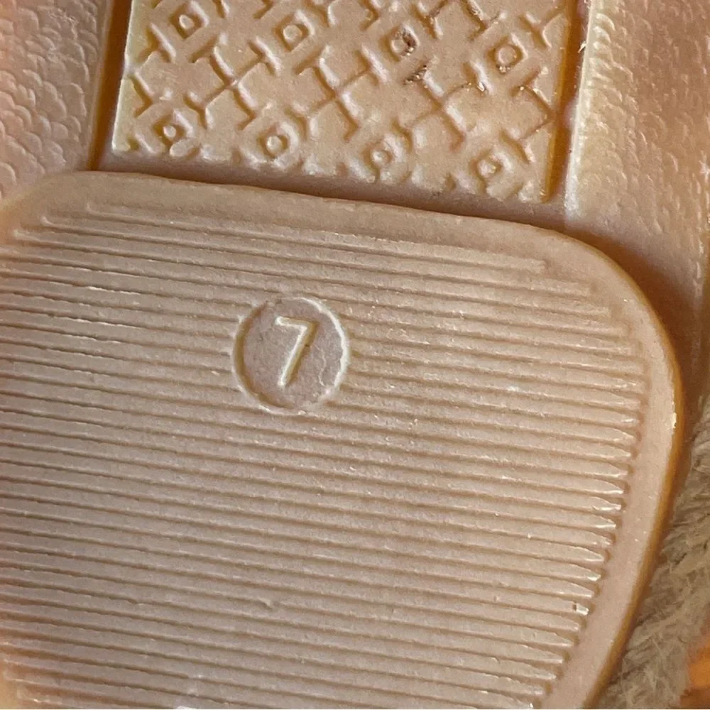Tory Burch tory burch
